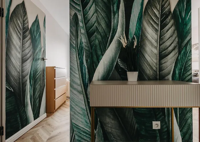 Lejlighed Balcony & Parking, Modern Elegant Apartment! Near Tram Wrocław